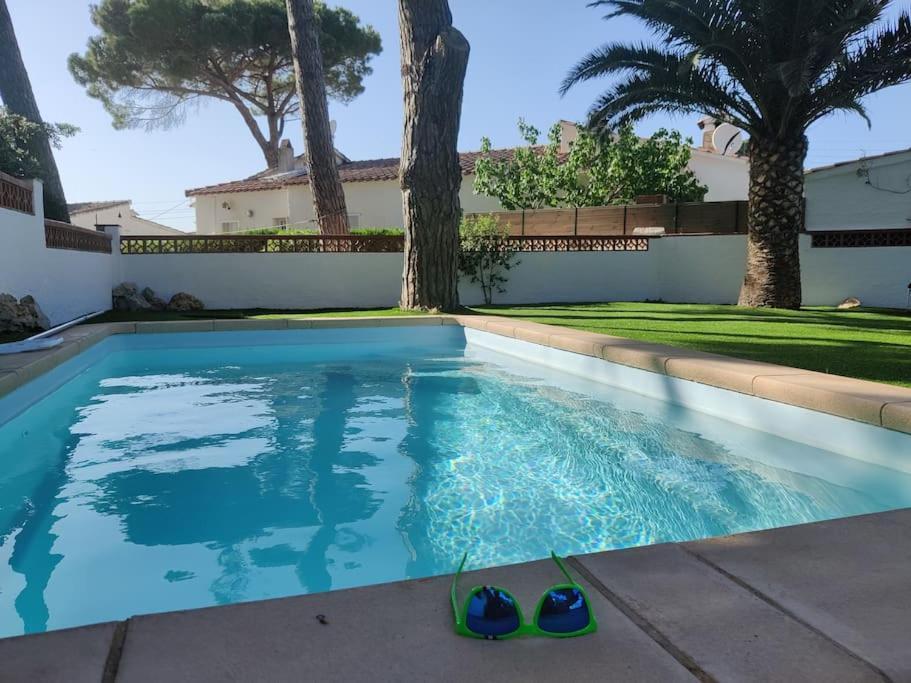 Casa A L'Escala Amb Jardi I Piscina Privada. Villa Eksteriør bilde